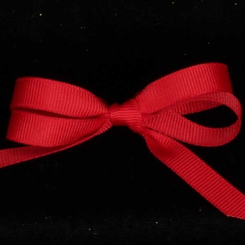 The Ribbon People Scarlet Red Woven Edge Grosgrain Craft Ribbon 0.5″ x 132 Yards