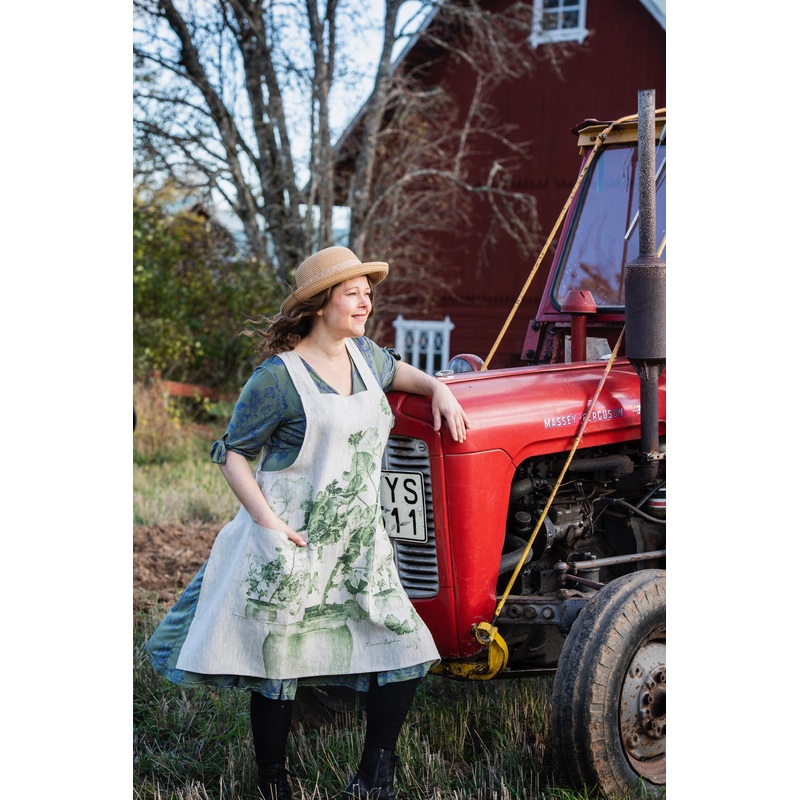 Emma Sjodin: Apron Hydrangea in Green