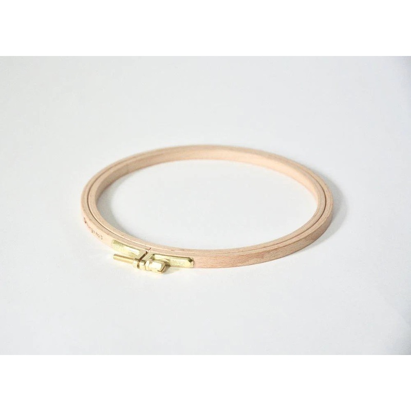 Nurge Adjustable Wood Embroidery Hoop, 8 mm wide