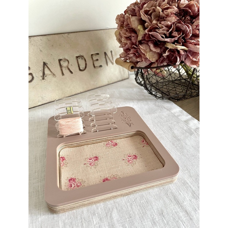 Floral Thread Desk Organizer by Unwrapped Yarn