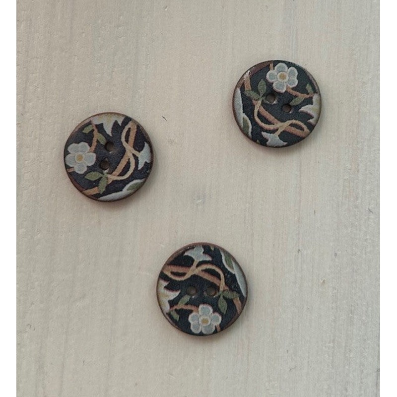 Stockwell Ceramics Button 44A