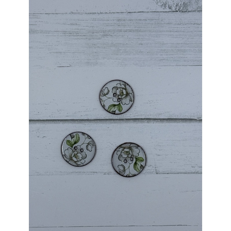 Stockwell Ceramics Button 32A