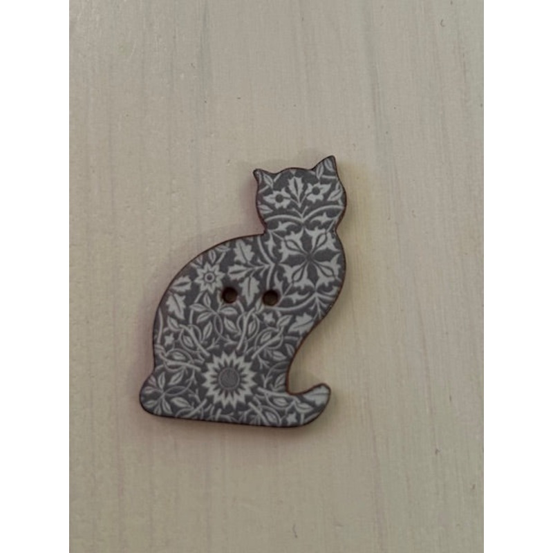 Stockwell Ceramics Button 44 Cat