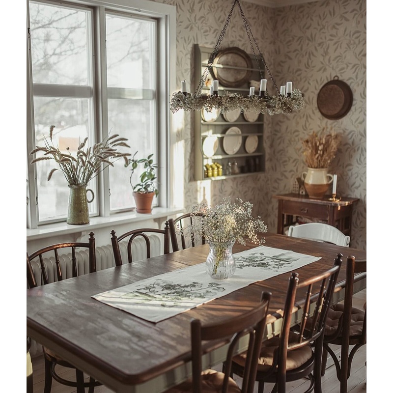 Emma Sjodin: Table Runner Green Geranium