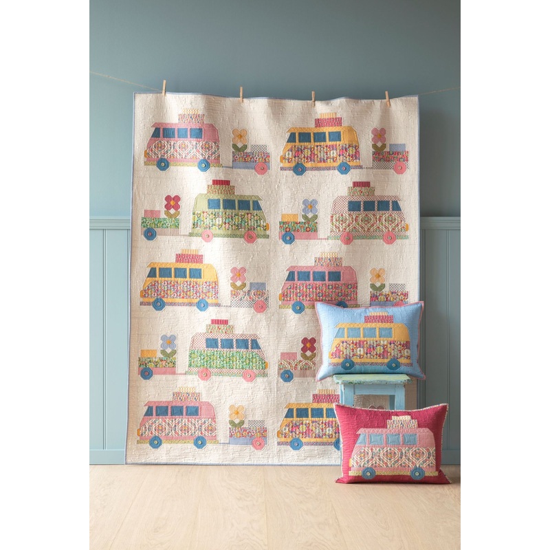 Tilda Wallflower Campervan Quilt KIT