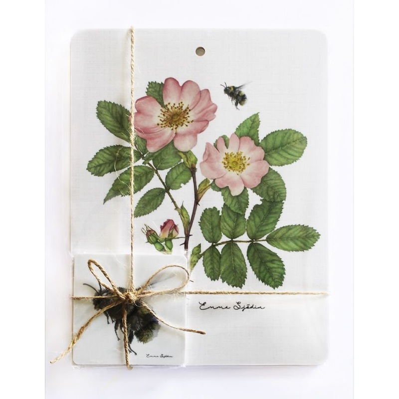 Emma Sjodin: Gift Set Cutting Board and 2 piece Coaster, Wild Rose