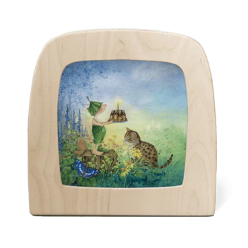 Griswald Hears the Grass Grow – Cake Silhouette