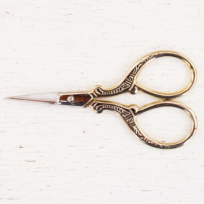 Retro Sewing and Embroidery Scissors Light Gold Handle