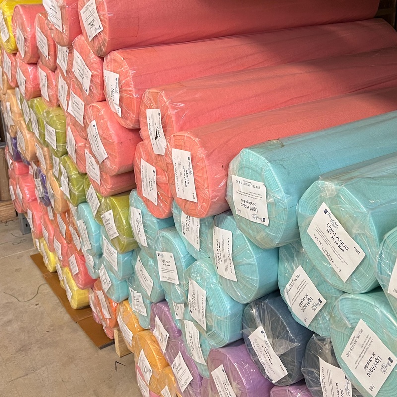BOLT ENDS OF SOLID FELT FABRICS – 1/2 YARD TO 1 YARD CUTS