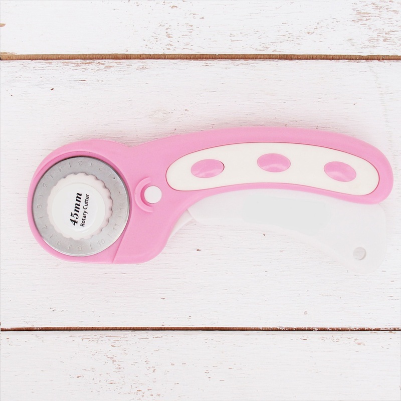 Threadart Premium Ergonomic 45mm Rotary Cutter