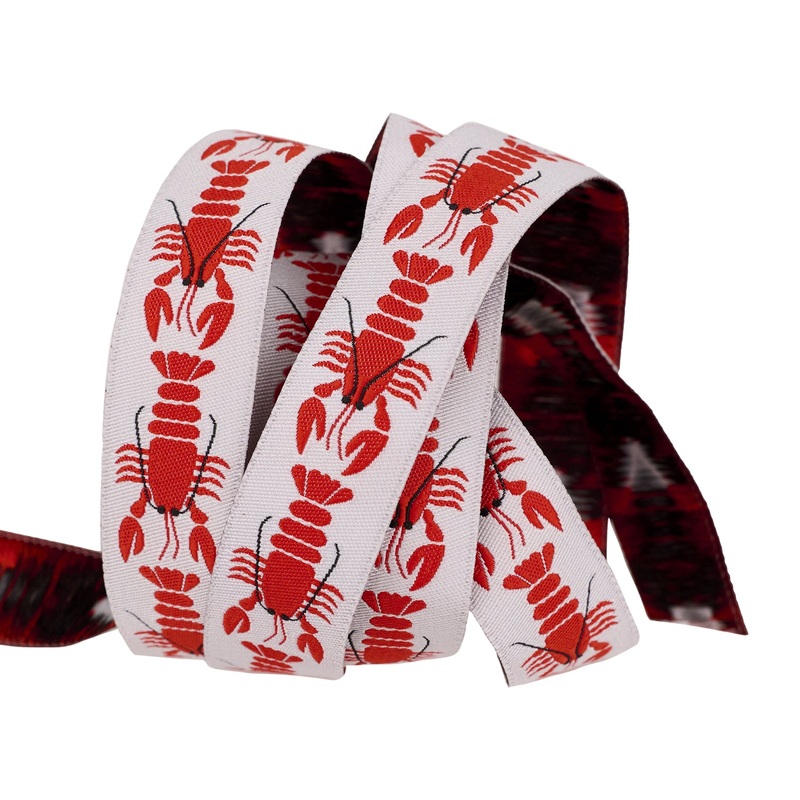 By the Seaside – Lobster – 7/8″ width – By Loes Van Oosten – One Yard
