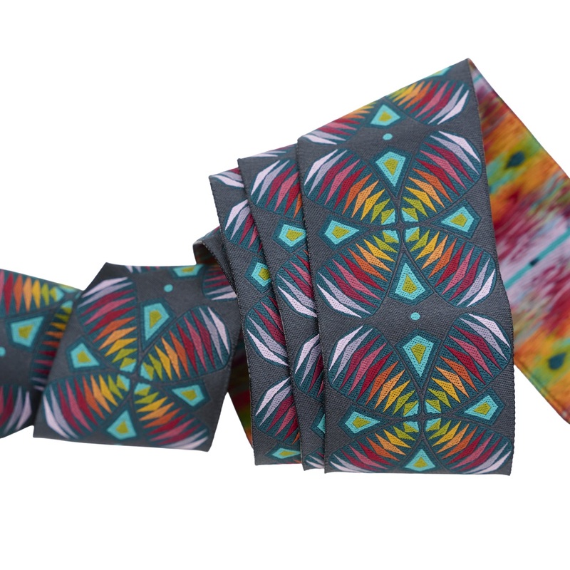 PREORDER – Enrapture – Cathedral Windows – 2″ width – by Giuseppe Ribaudo – One Yard