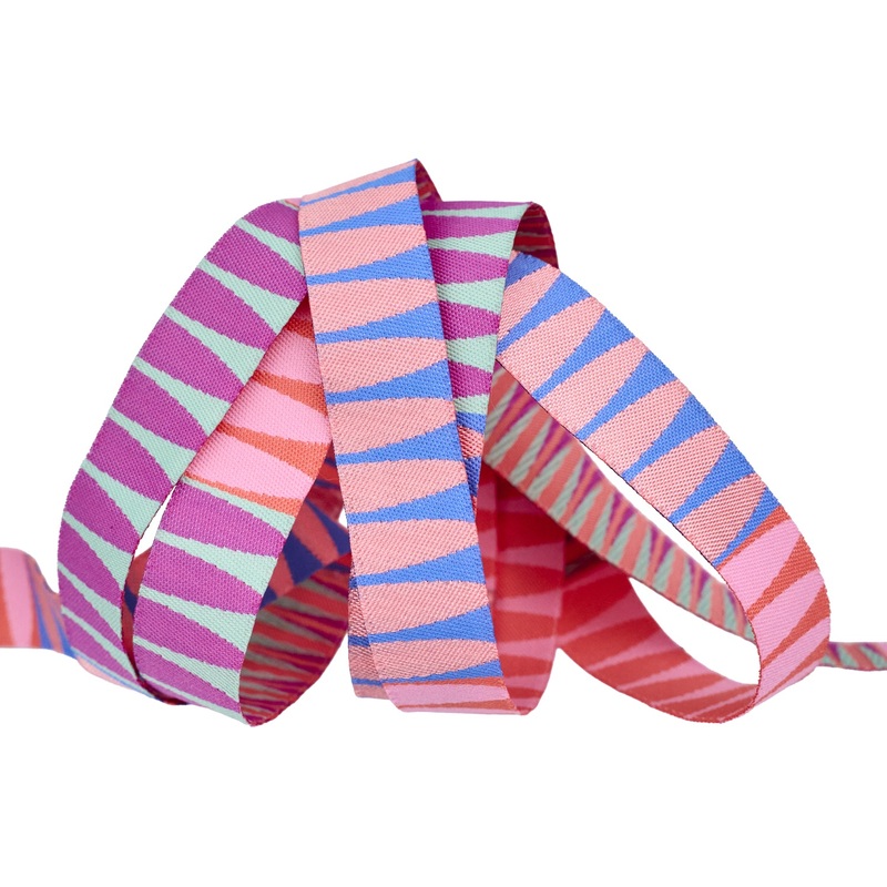 Ramble – Curves – 5/8″ width – by Tara Faughnan – One Yard