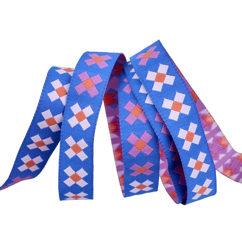 Ramble – Little X – 5/8″ width – by Tara Faughnan – One Yard