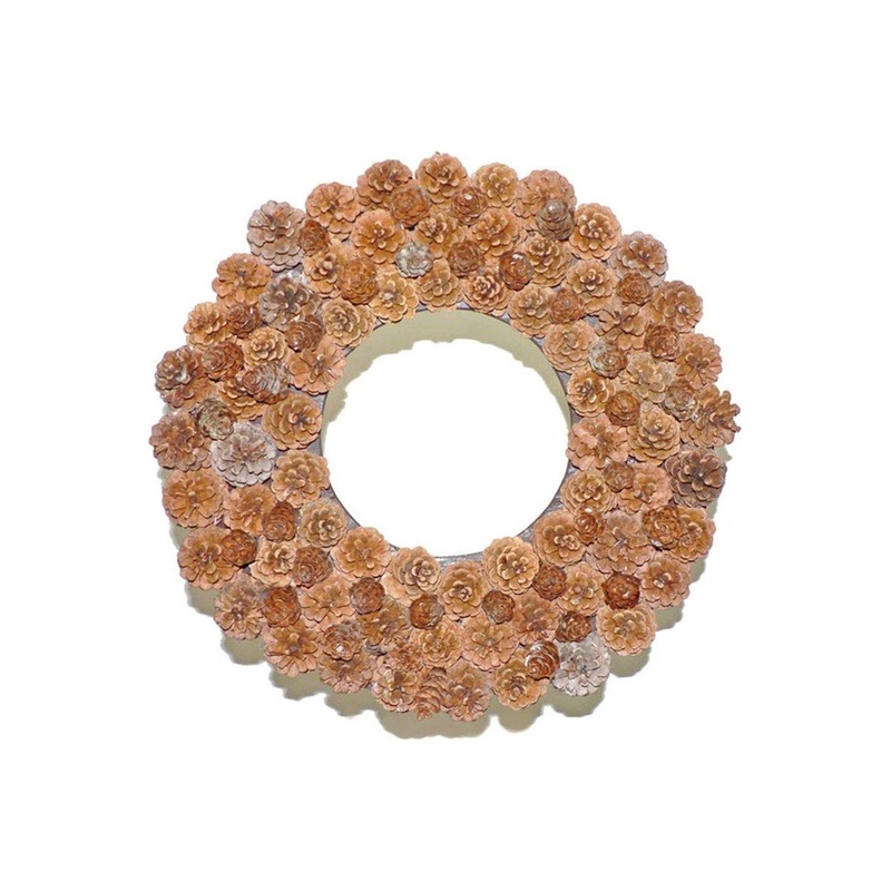 18″ Pine Cone Wreath